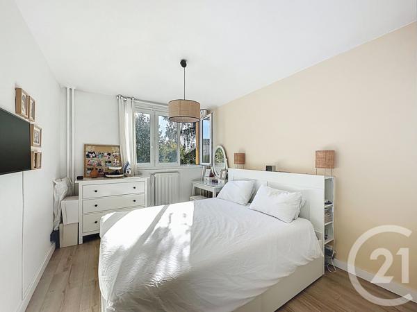 Appartement F5 à vendre  5 pièces - 91,64 m2 VILLEJUIF - 94