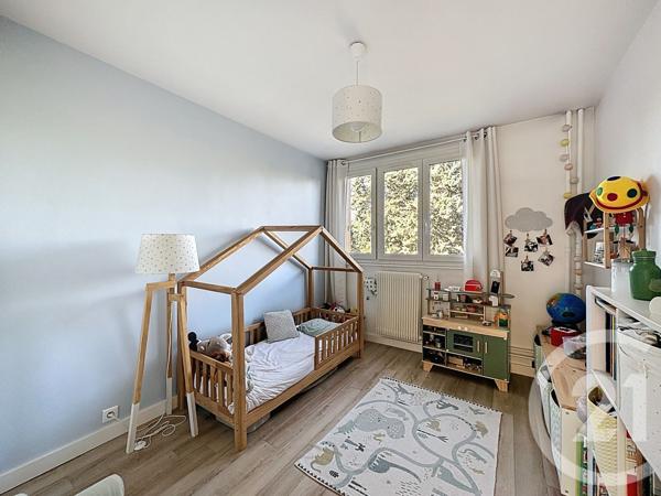 Appartement F5 à vendre  5 pièces - 91,64 m2 VILLEJUIF - 94