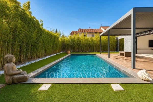 Sanary-sur-Mer – Villa contemporaine à 300 mètres des plages avec piscine chauffée