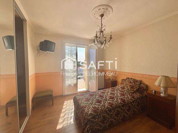 Maison 120m2, 5 chambres, garage camping-car sur un terrain de 497m2