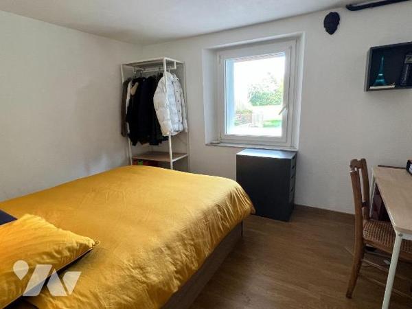 MAISON A VENDRE A MOELAN-SUR-MER (29) - VUE MER - Proche Port de BRIGNEAU - 
Une maison d'habi...