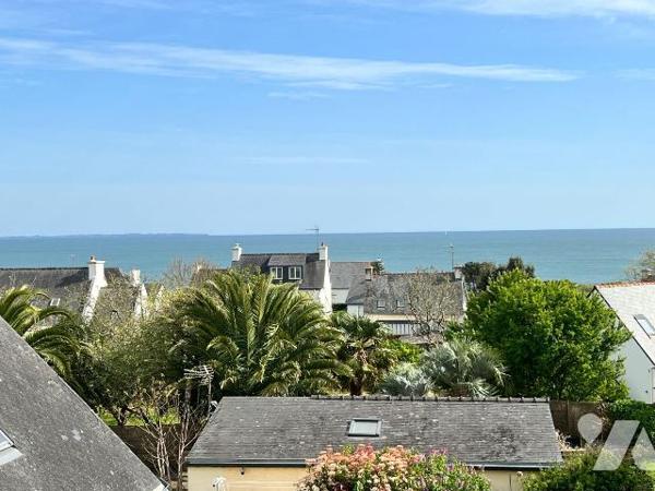 MAISON A VENDRE A MOELAN-SUR-MER (29) - VUE MER - Proche Port de BRIGNEAU - 
Une maison d'habi...