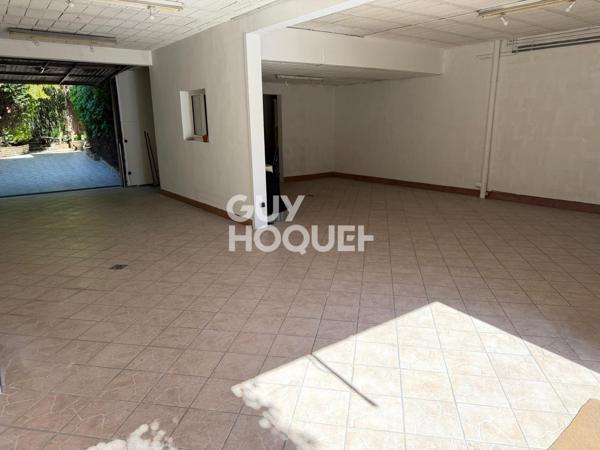 MAISON À VENDRE DE 6 PIÈCES DE 160,00 M²