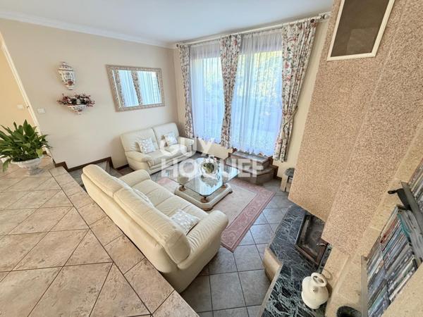 MAISON À VENDRE DE 6 PIÈCES DE 160,00 M²