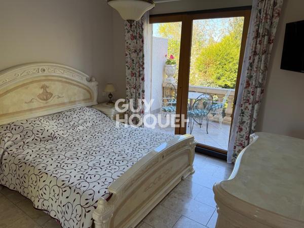 MAISON À VENDRE DE 6 PIÈCES DE 160,00 M²