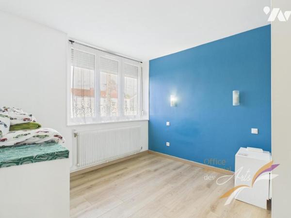 Maison semi-individuelle rénovée – 105 m² – Réf. 4647