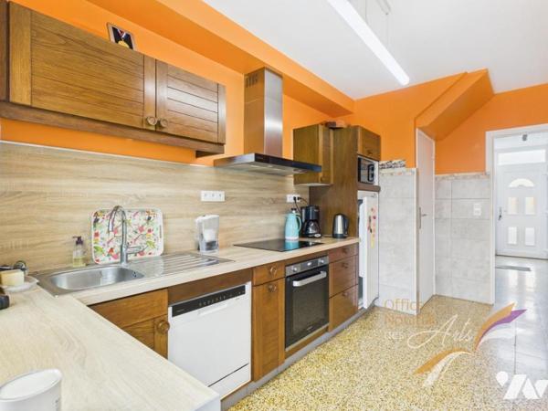 Maison semi-individuelle rénovée – 105 m² – Réf. 4647