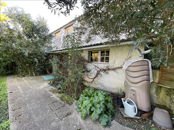 Maison à vendre |  Périgueux |  7 pièces | 197 m²