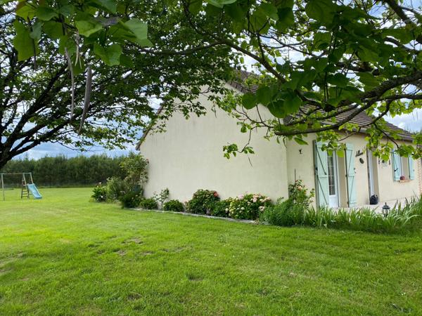 Cléré-les-Pins (37340) Maison avec belle parcelle sans vis à vis