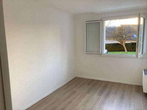 Appartement à louer 926 € CC TAVERNY 3 p 50 m² DPE D