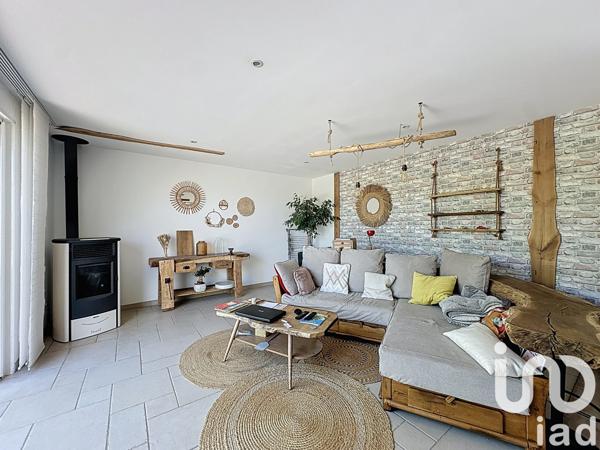 Maison à vendre 5 pièces 155 m² Saint-Jean-de-Liversay