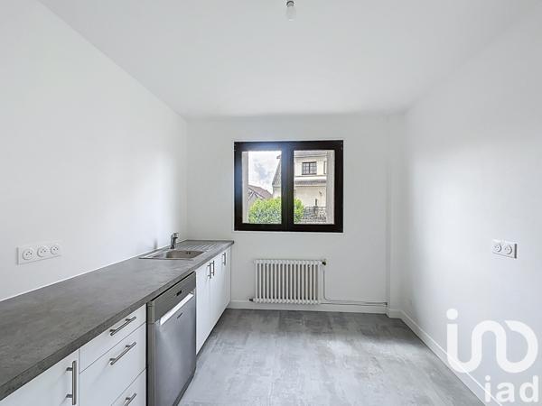 Location maison 5 pièces 139 m² Fontenay-sous-Bois