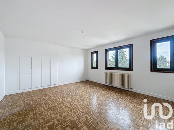 Location maison 5 pièces 139 m² Fontenay-sous-Bois