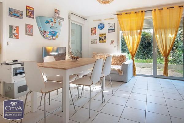 Appartement à vendre 2 pièces 42m² Villefranche-sur-Saône (69400)