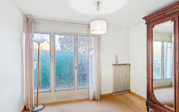 Maison à vendre    5 pièces •  Avrillé