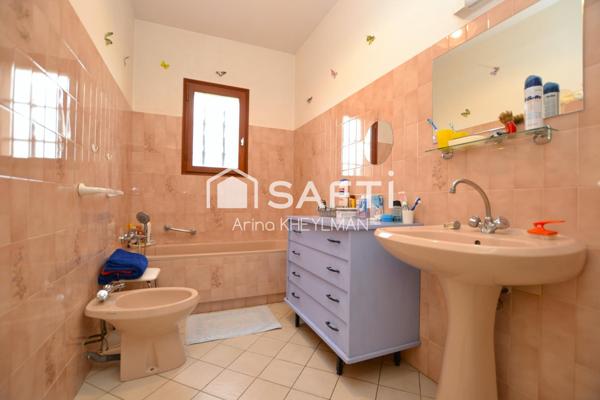 Maison Individuelle de Plain-Pied, 78 m², 3 Pieces, Garage, Terrasse, Jardin