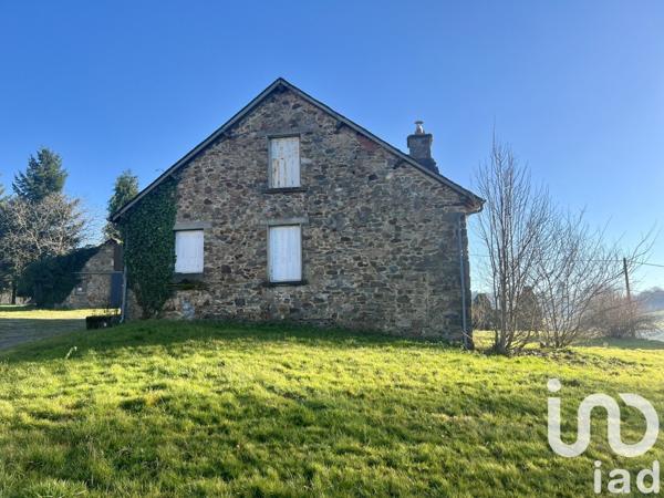 Maison 4 pièces de 76 m² à Saint-Mexant (19330)