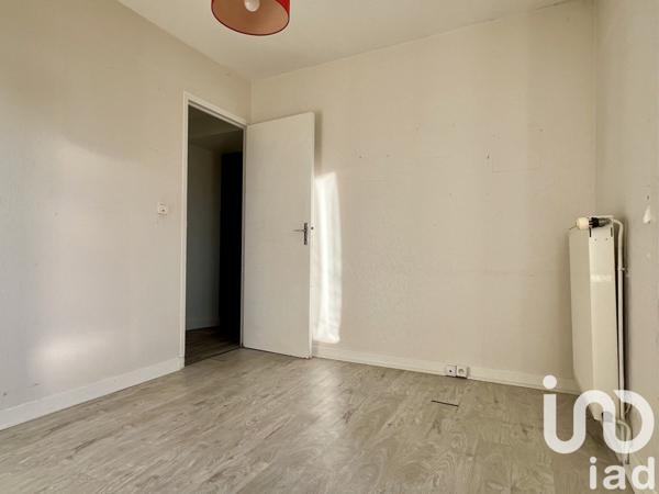 Maison 4 pièces de 76 m² à Saint-Mexant (19330)