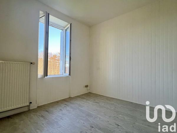 Maison 4 pièces de 76 m² à Saint-Mexant (19330)