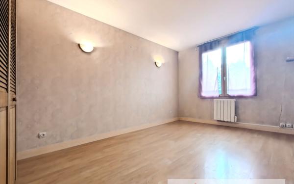 Maison à vendre    6 pièces • 109 m2 Argenteuil