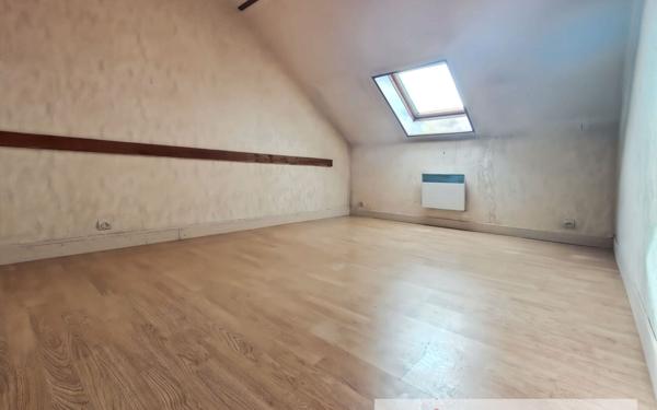 Maison à vendre    6 pièces • 109 m2 Argenteuil