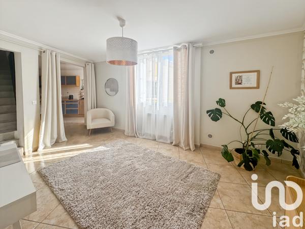 Maison à vendre 4 pièces 75 m² Sainte-Geneviève-des-Bois