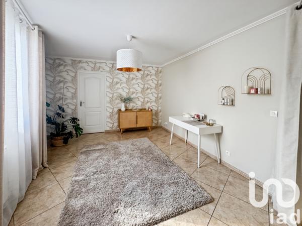 Maison à vendre 4 pièces 75 m² Sainte-Geneviève-des-Bois