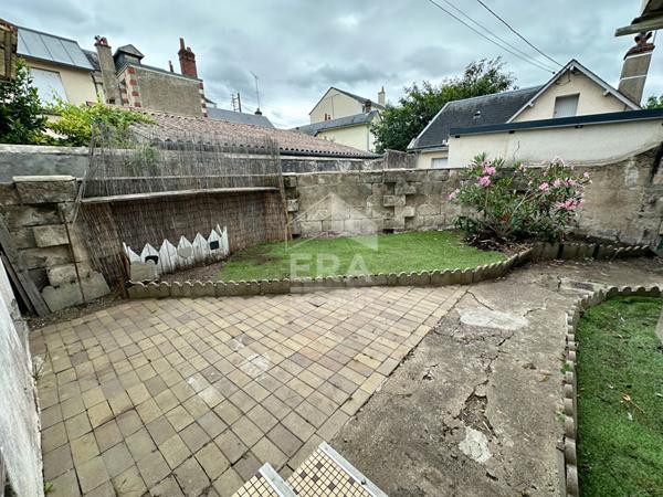 Maison des années 1920 avec jardin, garage et dépendance ? Quartier Febvotte