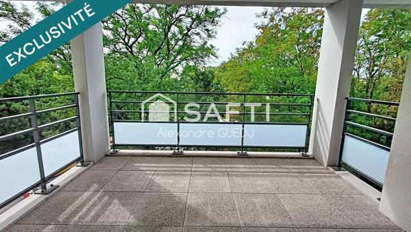 APPARTEMENT T2 AVEC GRANDE TERRASSE ET GARAGE