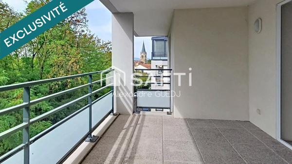 APPARTEMENT T2 AVEC GRANDE TERRASSE ET GARAGE