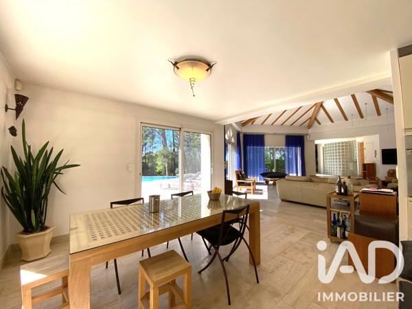 Maison (prestige) à vendre 6 pièces 217 m² Loriol-du-Comtat