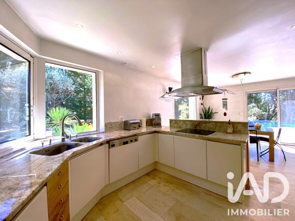 Maison (prestige) à vendre 6 pièces 217 m² Loriol-du-Comtat