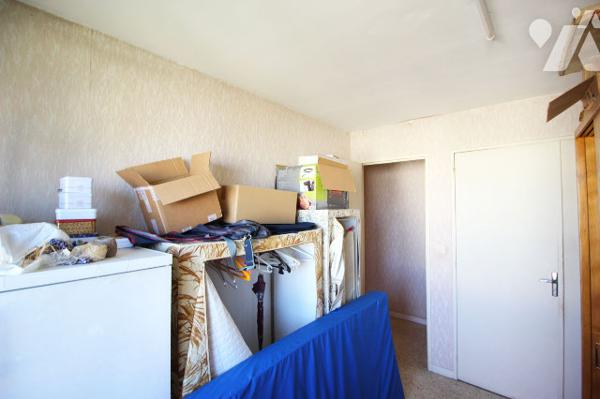 Appartement agréable T5/6 de 102m2 (Carrez) dans le quartier Sainte Anne (8e)