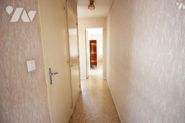 Appartement agréable T5/6 de 102m2 (Carrez) dans le quartier Sainte Anne (8e)
