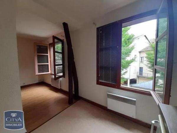 Appartement à louer 1 pièce 32.27m²