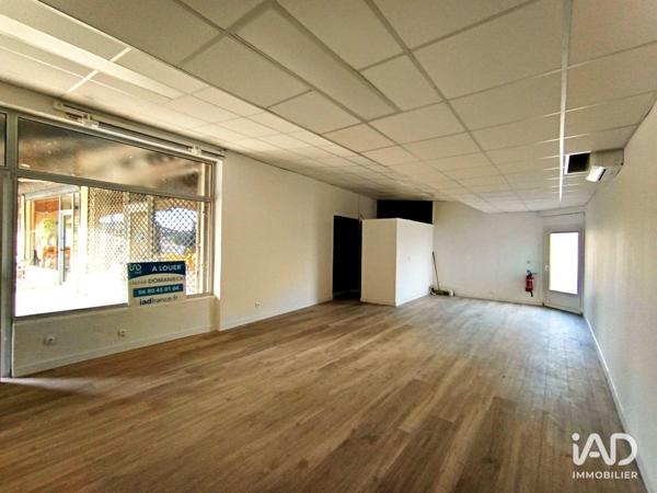 Location boutique/local commercial 52 m² Vailhauquès