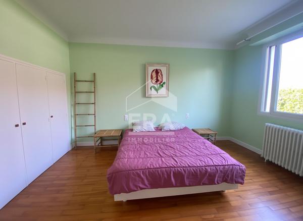 PAU - Maison T5 de 100 m² sur sous-sol avec garage et carport