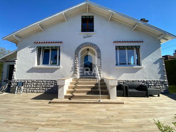 PAU - Maison T5 de 100 m² sur sous-sol avec garage et carport