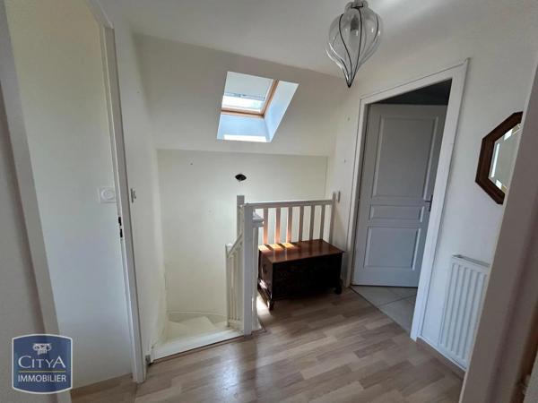 Appartement à louer 4 pièces 75.08m² Sillingy (74330)
