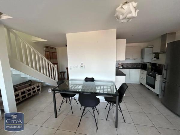 Appartement à louer 4 pièces 75.08m² Sillingy (74330)