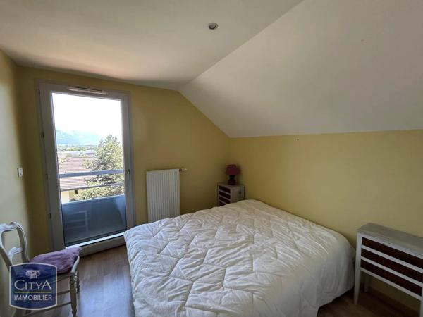 Appartement à louer 4 pièces 75.08m² Sillingy (74330)