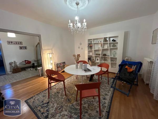Appartement à louer 4 pièces 100.76m²