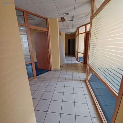 Local commercial à vendre à Saint-Pol-de-Léon dans le Finistère (29250), ref : 29104-FMCO1002   
CENTRE VILLE