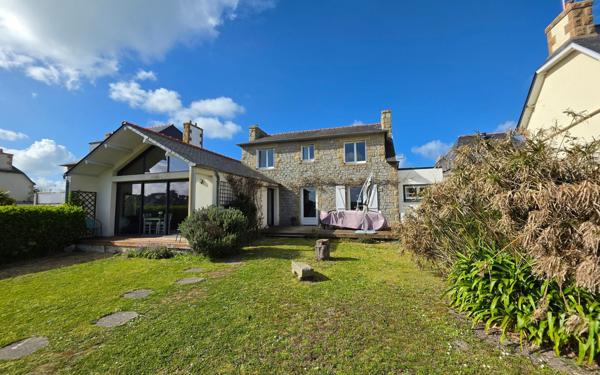 Maison à vendre    5 pièces •  Pleumeur-Bodou