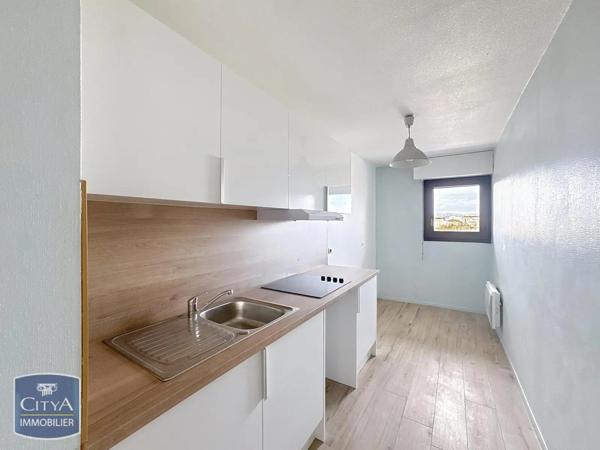 Appartement à louer 4 pièces 82.91m²