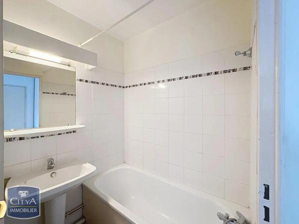 Appartement à louer 4 pièces 82.91m²