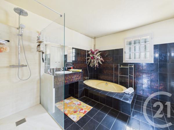 Maison à vendre  5 pièces - 189 m2 TOULON - 83