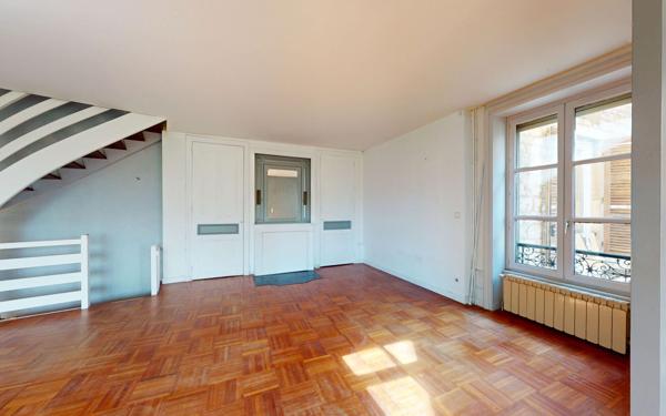 Maison à vendre    5 pièces • 124,55 m2 Chazay-d'Azergues
