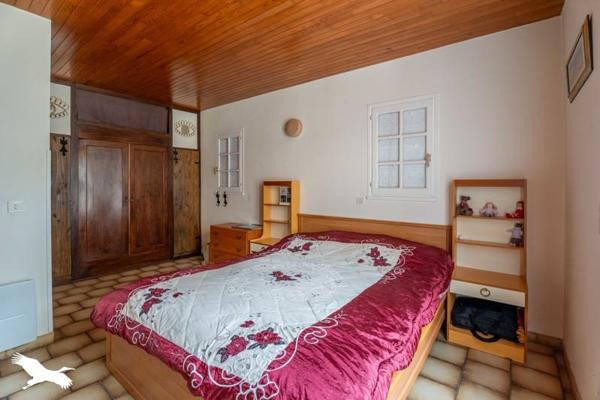 Maison à vendre 169 000 € Saint-Aigulin 4 p 127 m² DPE F