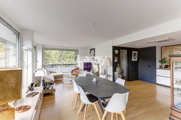 Appartement, balcon, box